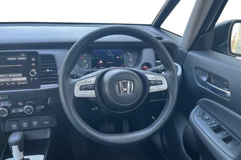 Honda Jazz 1.5 I-mmd Hybrid Advance Ecvt Blue #4