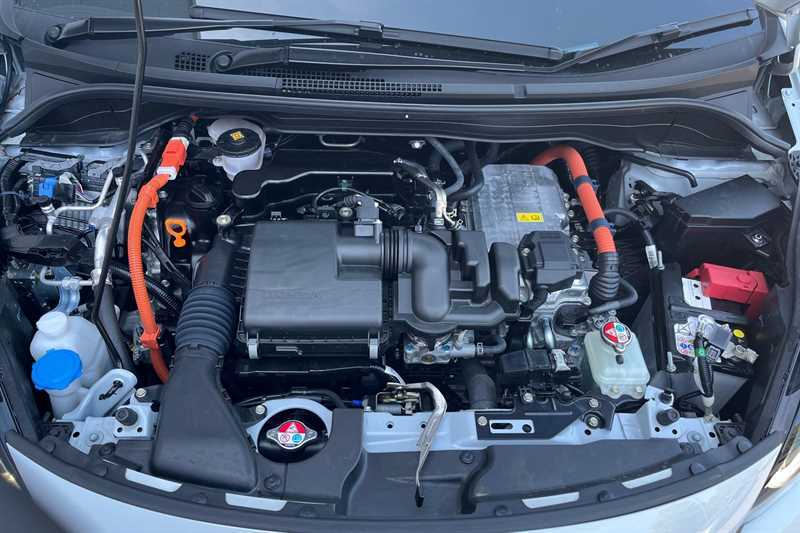 Honda Jazz 1.5 I-mmd Hybrid Advance Ecvt Blue #16