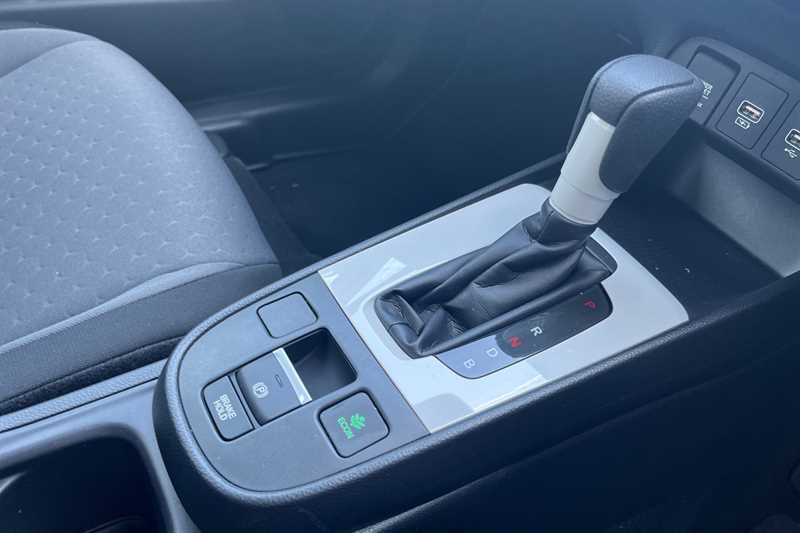 Honda Jazz 1.5 I-mmd Hybrid Advance Ecvt Blue #24