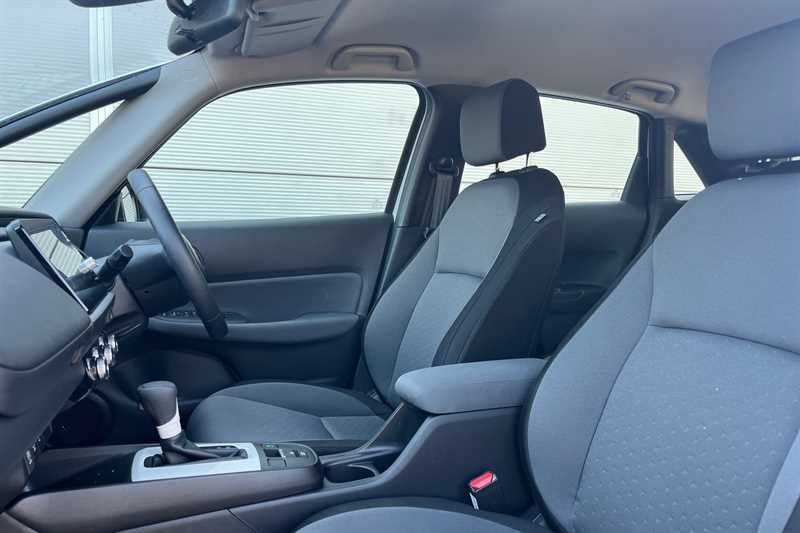 Honda Jazz 1.5 I-mmd Hybrid Advance Ecvt Blue #35