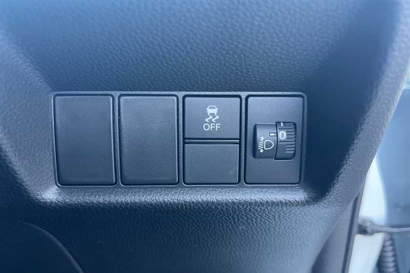 Honda Jazz 1.5 I-mmd Hybrid Advance Ecvt Blue #15