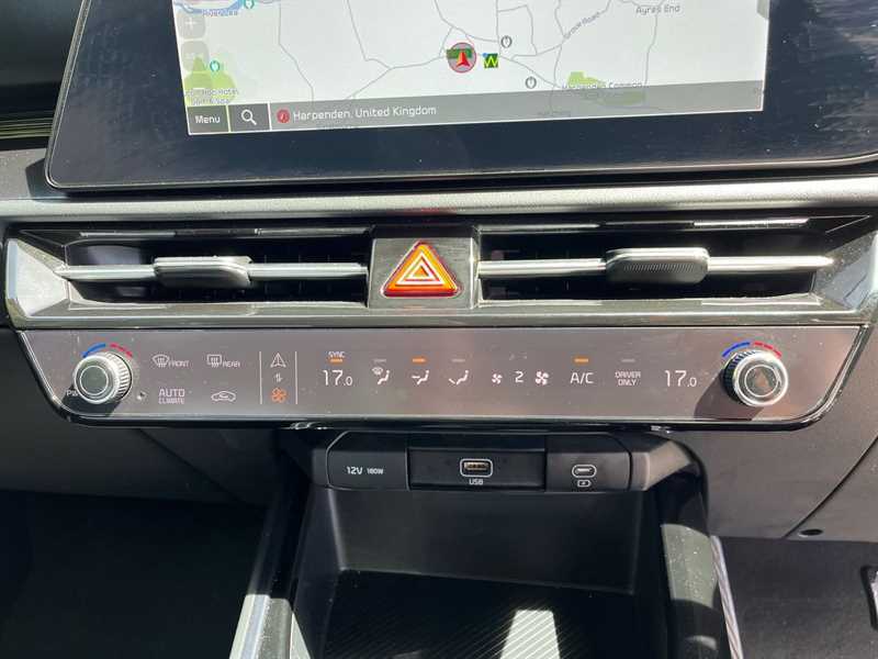 Kia e-Niro 150Kw 2 Nav 65Kwh Grey #3