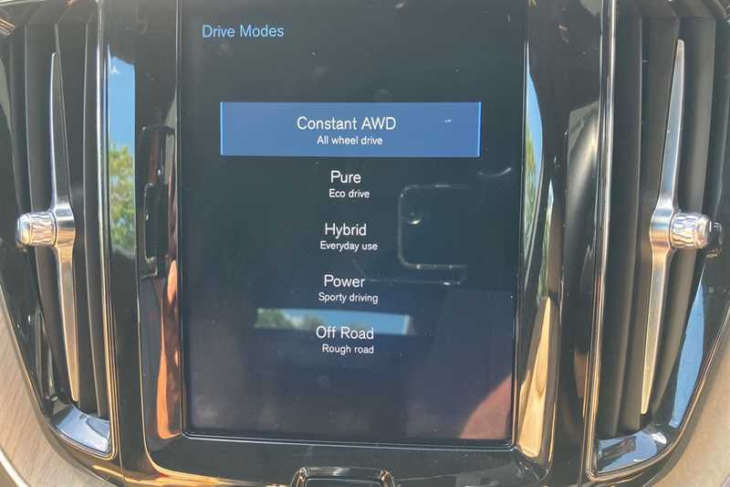 Volvo XC60 D4 Momentum Heated Steering Wheel, Heated Fr Black #15