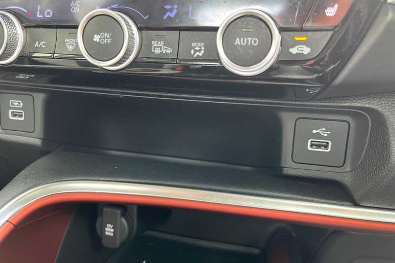 Honda Hr-V 1.5 I-mmd 131Ps Advance Ecvt 5-Door Red #27
