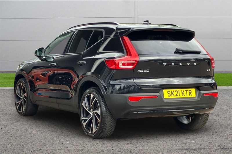 Volvo XC40 1.5 T3 163 R Design Pro Geartronic Black #3