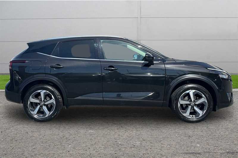 Nissan Qashqai 1.3 Dig-t Mh N-connecta Black #3