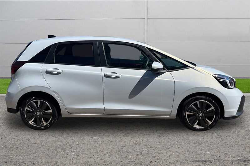 Honda Jazz 1.5 I-mmd Hybrid Advance Ecvt White #5