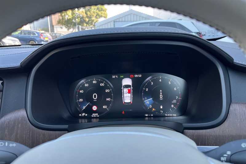 Volvo V90 2.0 B5p Inscription Grey #2