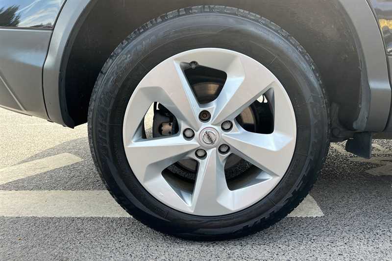 Nissan Qashqai 1.3 Dig-t 160 157 Acenta Premium Dct Black #6