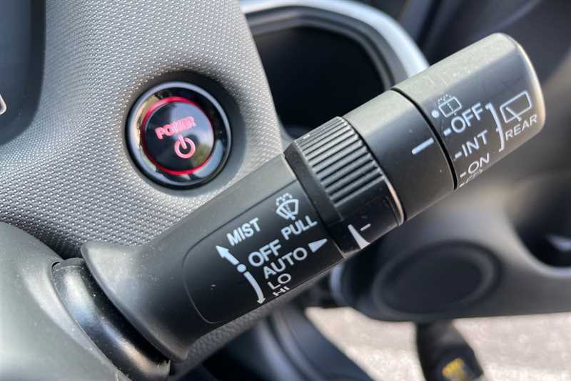 Honda Jazz 1.5 H I-mmd Crosstar Ex Ecvt Euro 6 Ss Black #61