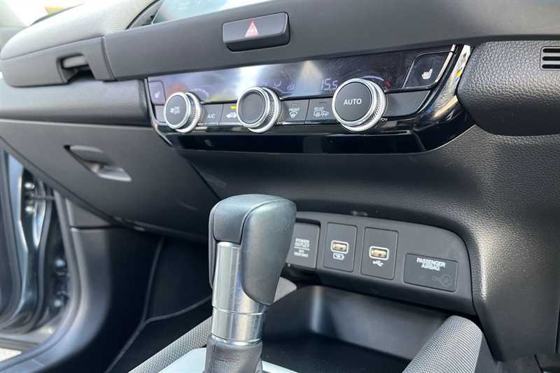 Honda Jazz 1.5 H I-mmd Crosstar Ex Ecvt Euro 6 Ss Black #16