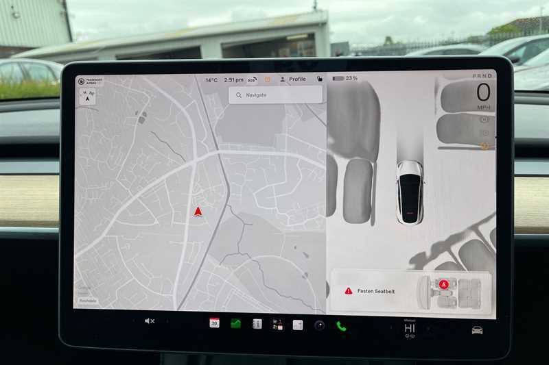 Tesla Model Y Long Range Awd LA72VKO White #6