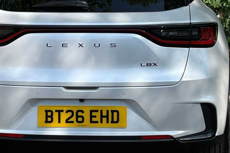 Lexus LBX 1.5 Vvt-ie Takumi Suv Hybrid E-cvt Euro #24