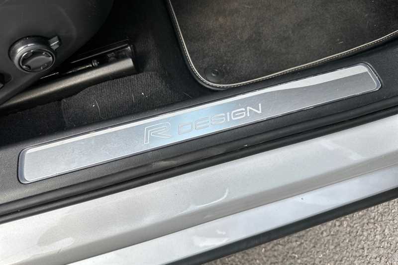 Volvo V90 Volvo Estate 2.0 D4 R Design Geartronic Silver #18