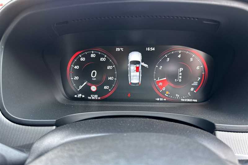 Volvo V90 2.0 T4 R Design Plus Geartronic Silver #2