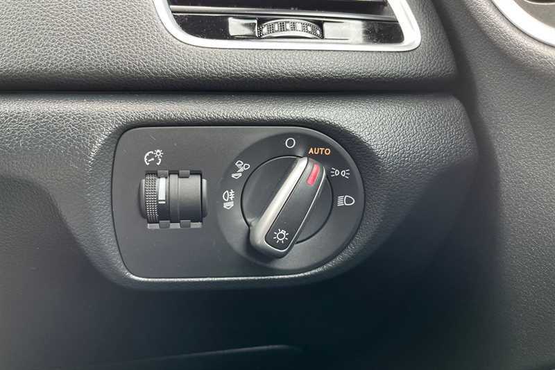 Audi Q3 2.0 Tfsi Se Suv S Tronic Quattro Euro 5 Black #28
