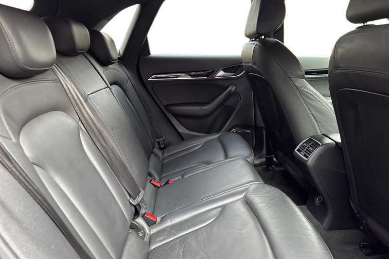 Audi Q3 2.0 Tdi Quattro Black Edition 5 Seat Family Black #8