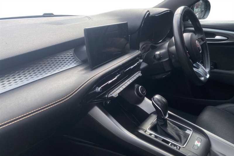Alfa Romeo Tonale 1.5 Mhev Ti Grey #6