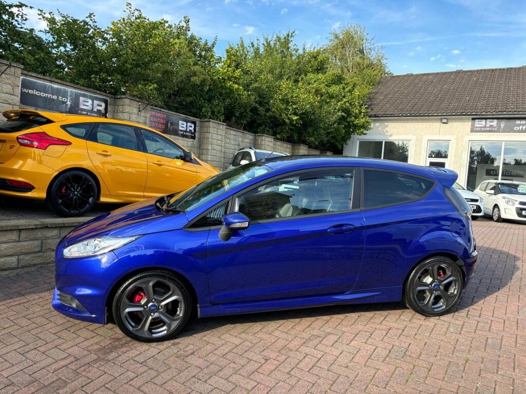Ford Fiesta 1.6T Ecoboost St-2 Euro 6 Blue