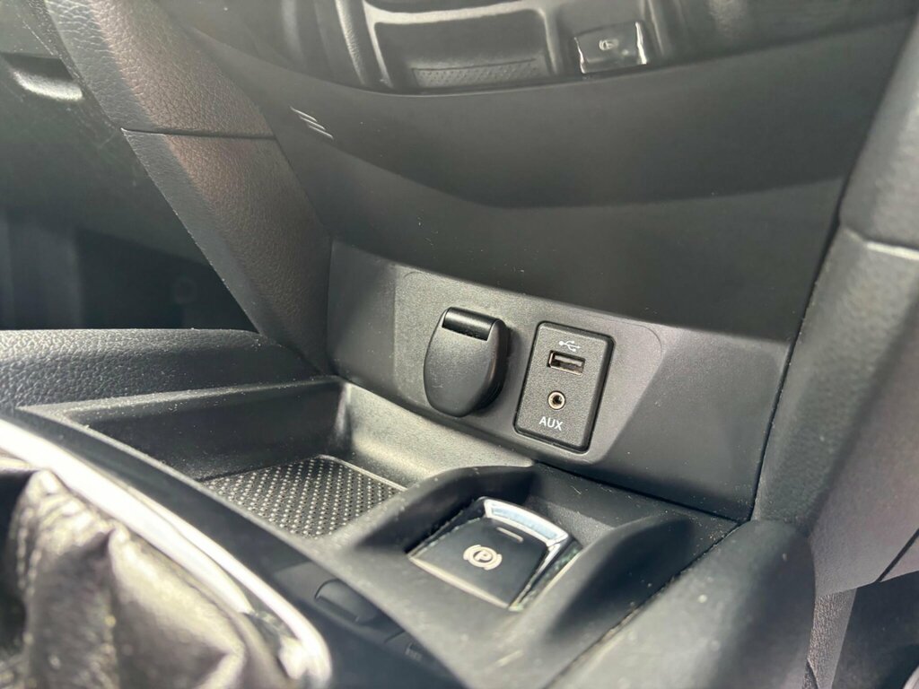 Nissan X-Trail  Black #41