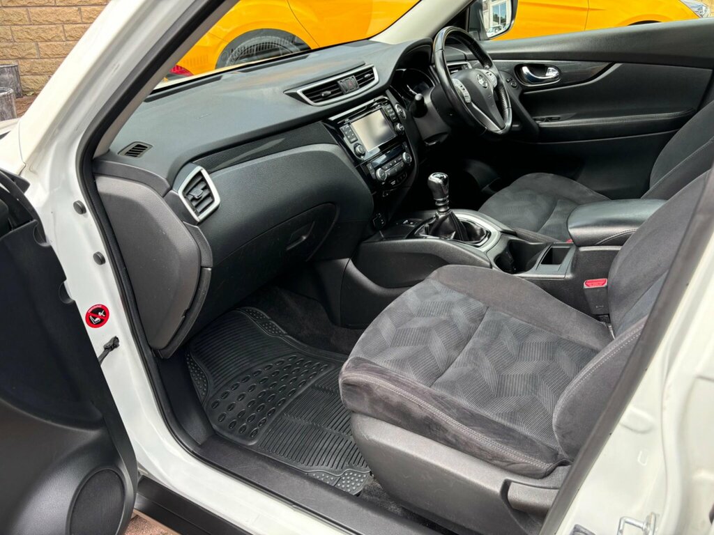 Nissan X-Trail  Black #23