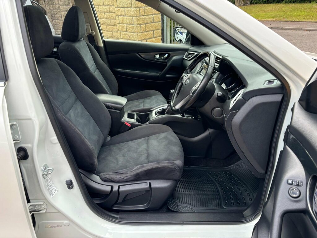 Nissan X-Trail  Black #21
