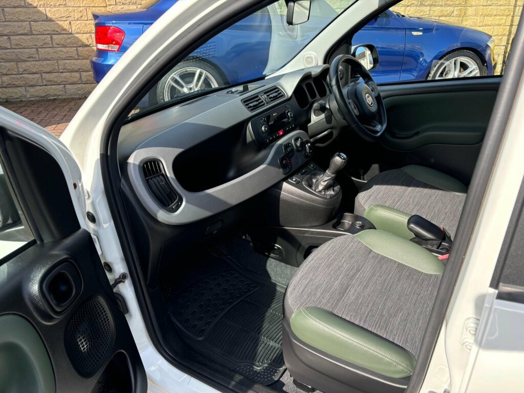 Fiat Panda 1.2 Lounge Euro 6 Red #21