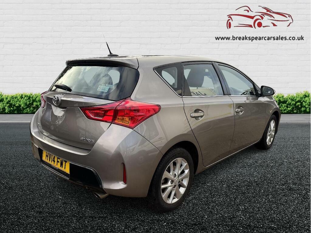 Toyota Auris 1.6 V-matic Icon Euro 5 Brown #3