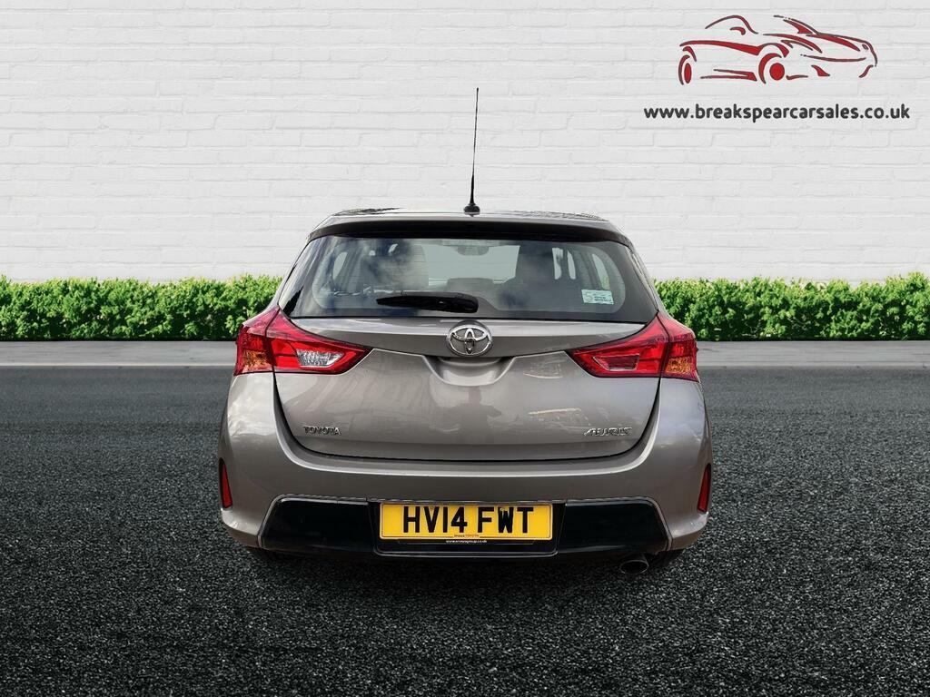 Toyota Auris 1.6 V-matic Icon Euro 5 Brown #4