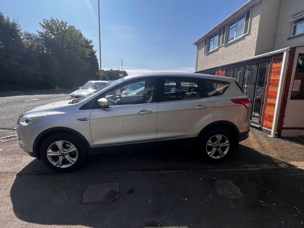 Ford Kuga 2.0 Tdci Zetec Silver #2