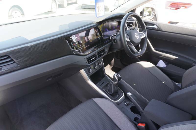 Volkswagen Taigo Tsi Life - 2023 72 EN72AYK White #2