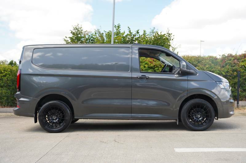 Volkswagen Transporter T30 Tdi 150 Van 5 Plus Commerce Plus Swb HT75BXG #4
