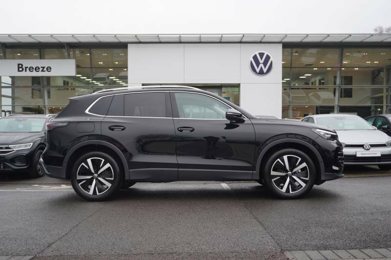 Volkswagen Tiguan Etsi 150 Dsg Elegance Black #4