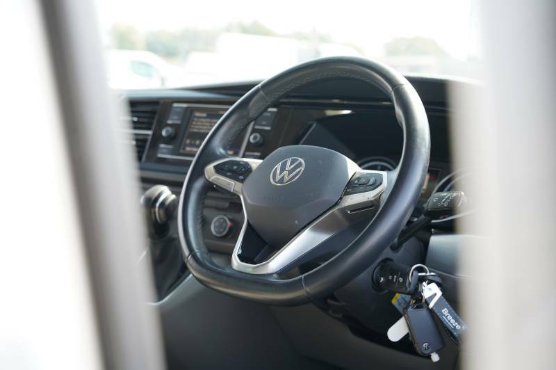 Volkswagen California Ocean Green #14