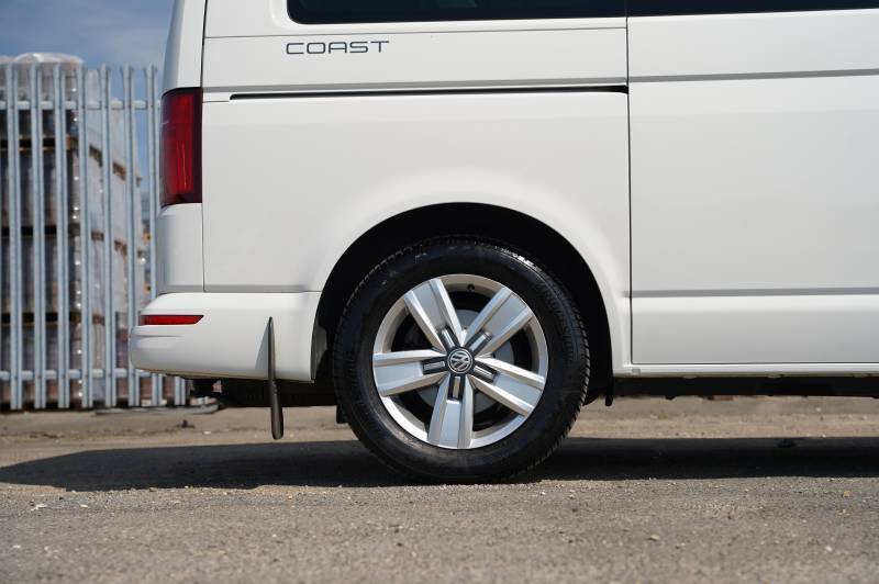 Volkswagen California Ocean Green #16