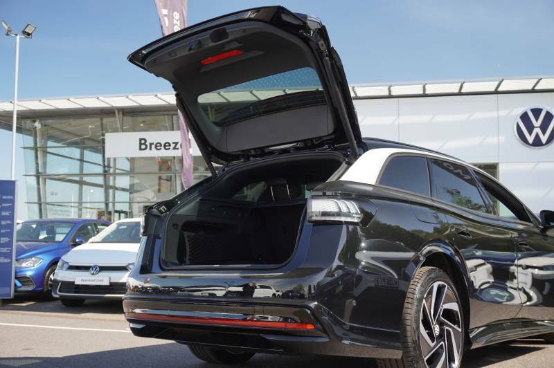 Volkswagen ID.7 210Kw Match Pro S Plus 86Kwh 286 Ps Black #26