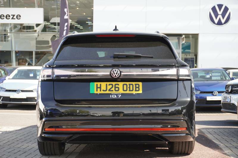 Volkswagen ID.7 210Kw Match Pro S Plus 86Kwh 286 Ps Black #14