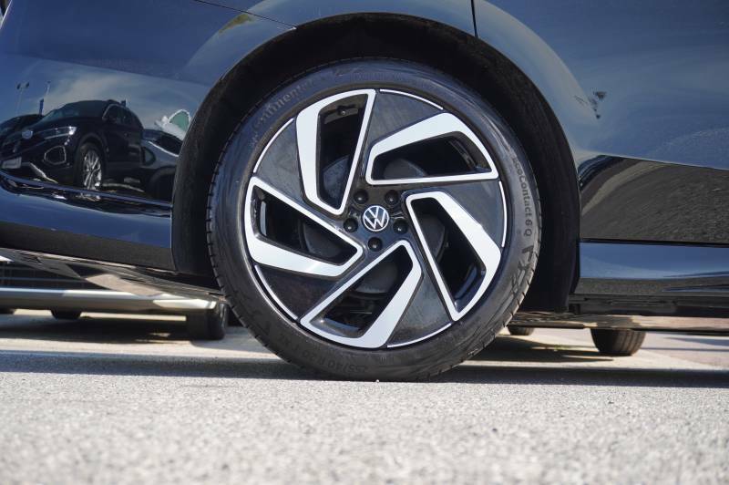 Volkswagen ID.7 210Kw Match Pro S Plus 86Kwh 286 Ps Black #23