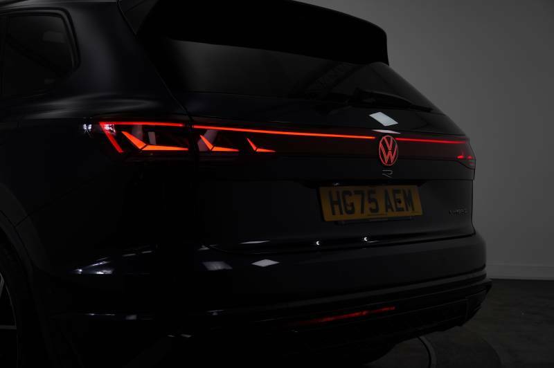 Volkswagen Touareg 3.0 Tsi Ehybrid 4Motion Elegance Tip Black #44