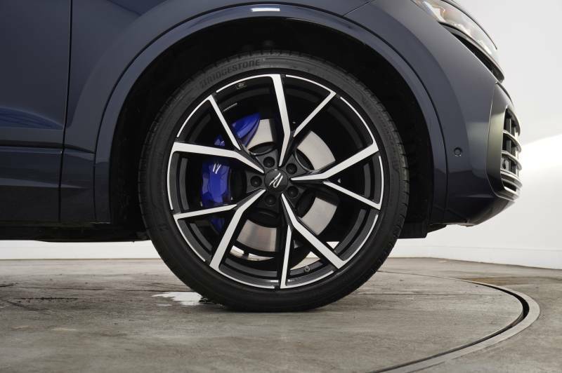 Volkswagen Touareg 3.0 Tsi Ehybrid 4Motion Elegance Tip Black #42