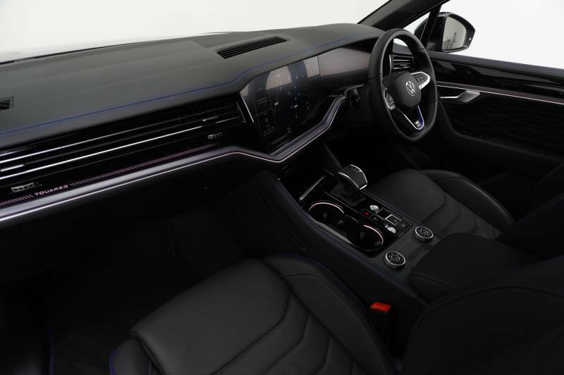 Volkswagen Touareg V6 Tsi Ehybrid 4Motion Tip R Blue #2