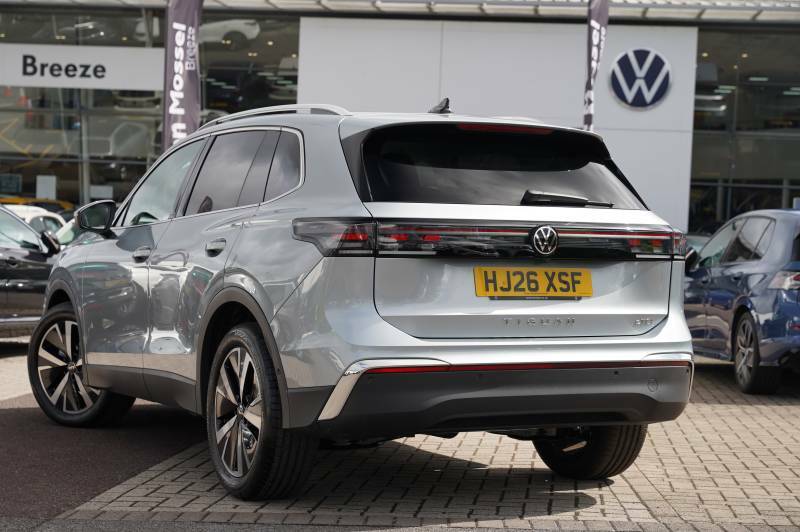 Volkswagen Tiguan Etsi 150 Dsg Elegance Silver #3