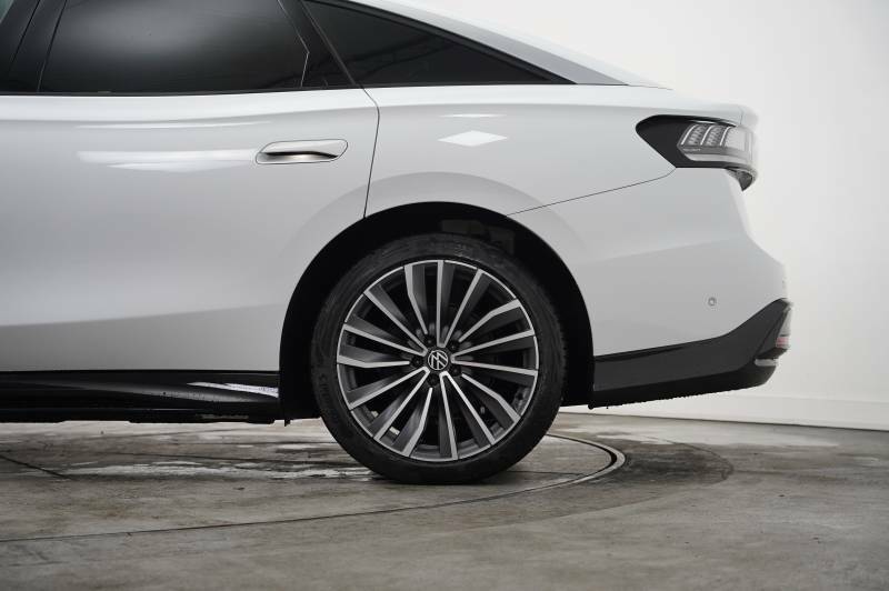 Volkswagen ID.7 250Kw 4Motion Gtx Plus 86Kwh Black #25