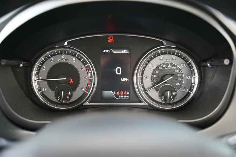 Suzuki S Cross 1.5 Hybrid Ultra Allgrip Ags Red #8