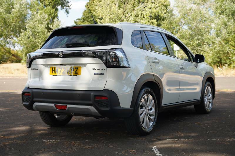 Suzuki S Cross 1.5 Hybrid Ultra Allgrip Ags Red #14