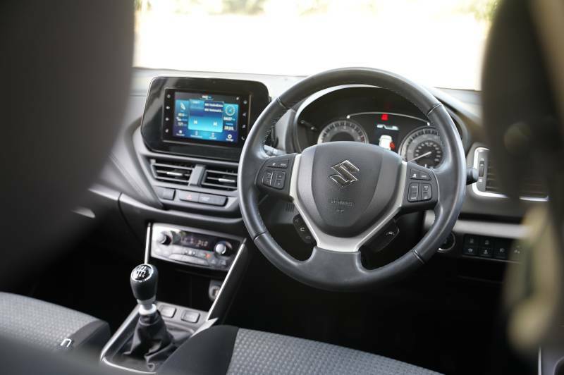 Suzuki S Cross 1.5 Hybrid Ultra Allgrip Ags Red #9