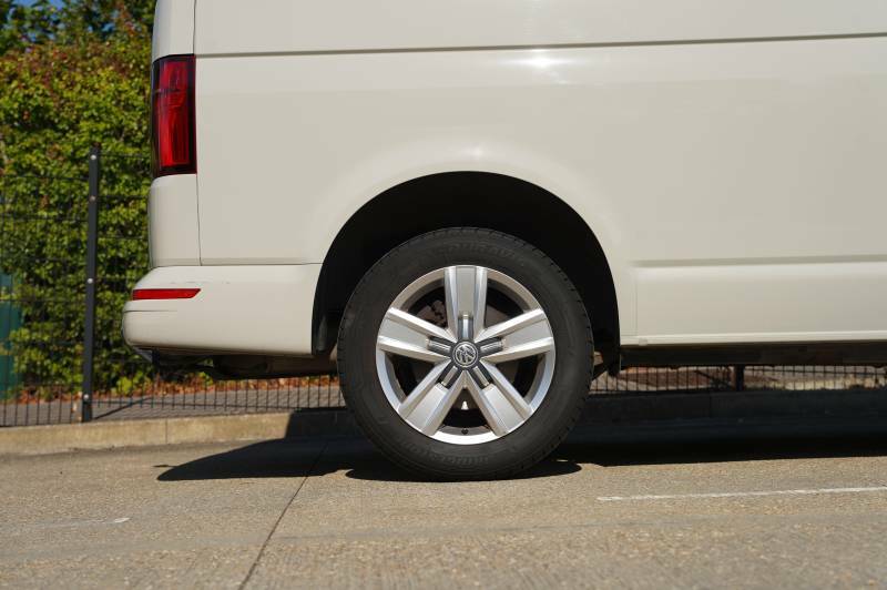 Volkswagen Transporter T32 Tdi 150 Van Dsg Highline Swb - 2023 72 Blue #31