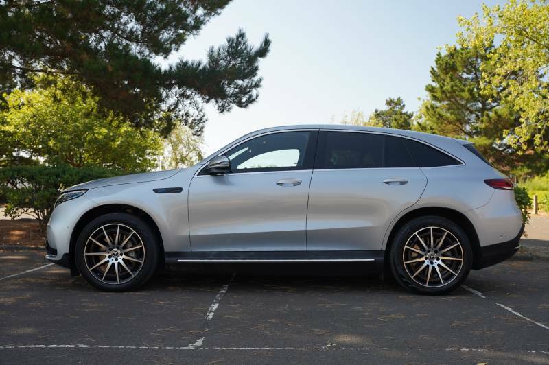 Mercedes-Benz EQC Mercedes-benz Eqc Amg Line Blue #16