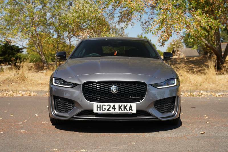 Jaguar XE D200 R-dynamic Se Black Grey #6