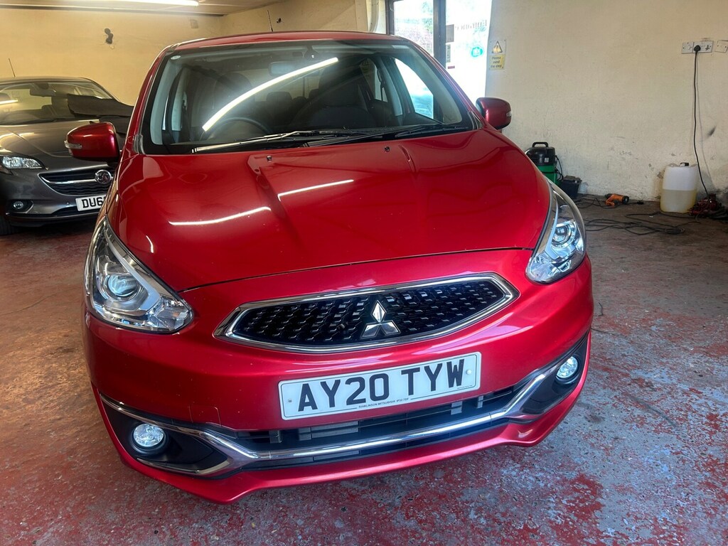 Mitsubishi Mirage 1.2 4 Red